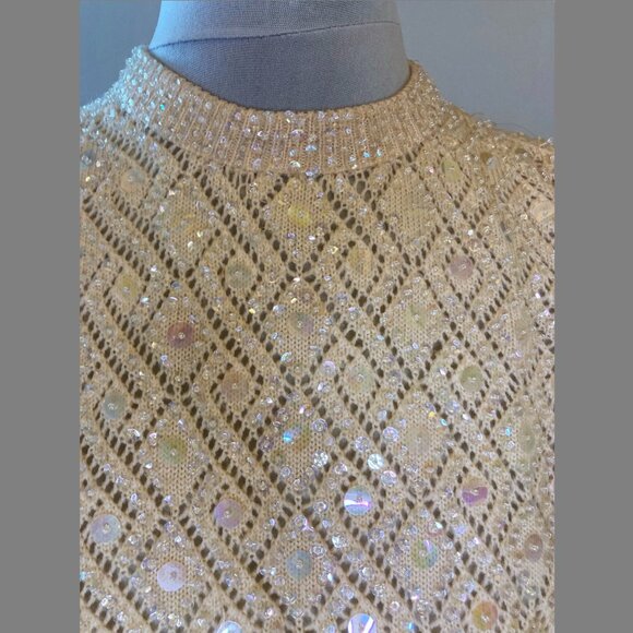 Vintage 1960s Joseph Magnin cream wool shell with iridescent beads, fully lined - Picture 2 of 6